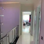 Luxury Penthouse With Amazing Sea View First Row Apartmán