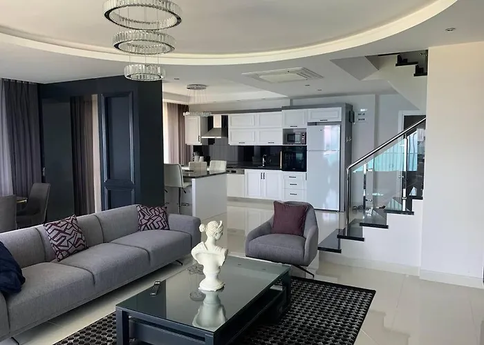 דירה Luxury Penthouse With Amazing Sea View First Row